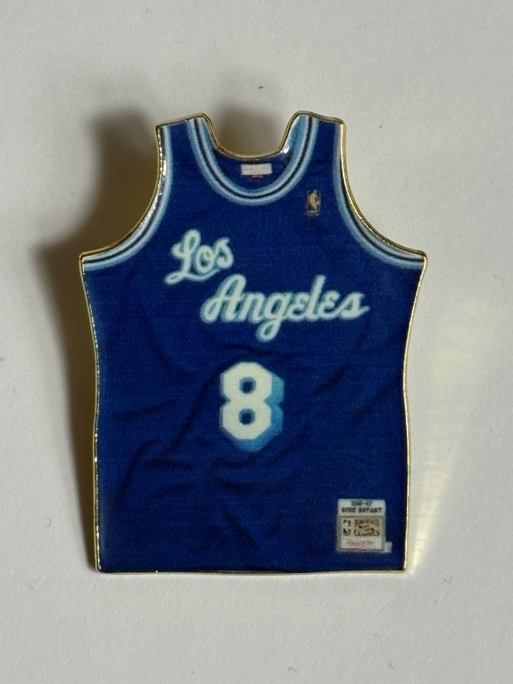 Kobe Bryant Lakers 8 Jersey Hat Pin Pins Blue Bag Basketball Fitted Hats